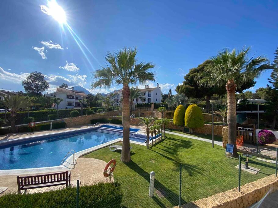 Apartamento Complejo Residencial L'Alfàs del Pi Esterno foto